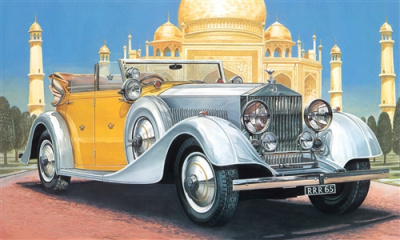 1/24 Автомобиль Rolls-Royce Phantom 2 _Italeri_ 3703_