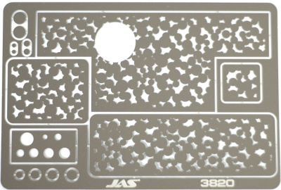 3820