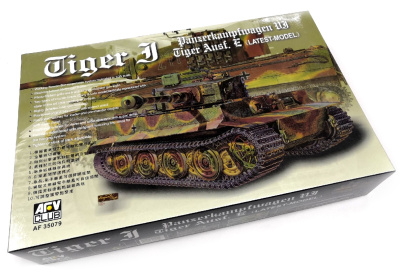 1/35 Нем_ танк Sdkfz 181 TIGER _Latest model_ _AFV_ 35079_