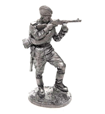 Автоматчик пехоты Красной Армии_ 1943-45 гг_ СССР _EkCastings_ ww2-48_