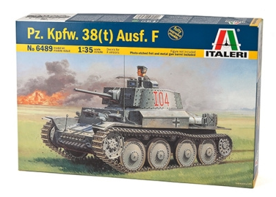 1/35 Немецкий танк Pz_Kpfw_ 38_t_ Ausf_ F _Italeri_ 6489_